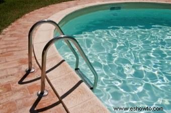 Seguridad en el almacenamiento de productos químicos para piscinas