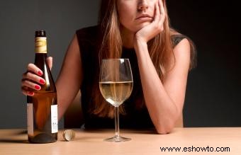 ¿Beber alcohol mata gérmenes o ayuda a combatir enfermedades?