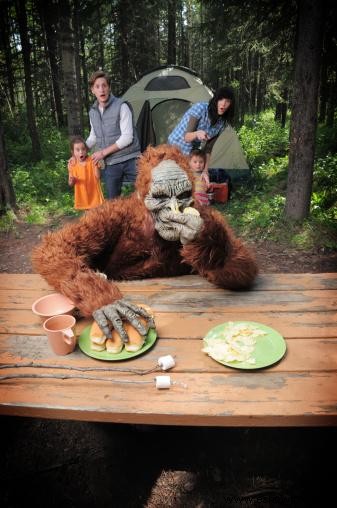 Bromas de campamento seguro