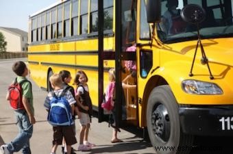 La escuela está en sesión Consejos de seguridad para conducir