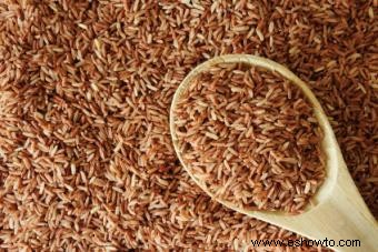 Remojar el arroz integral:la clave para un gran sabor