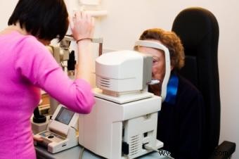 Tratar el glaucoma naturalmente usando vitaminas 