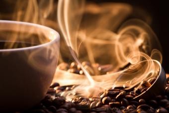 ¿Cuál es el vínculo entre la cafeína y la vitamina D? 