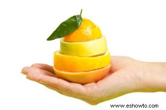 ¿Cuánta vitamina C hay en una naranja?