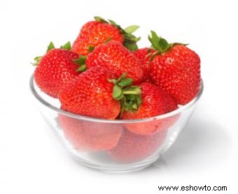 ¿Qué vitaminas contienen las fresas?