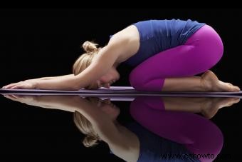 5 posturas de yoga para aliviar el dolor de cuello