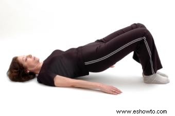Yoga después del reemplazo de rodilla:posturas y modificaciones