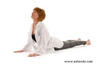 13 posturas de yoga para fortalecer y tonificar la espalda
