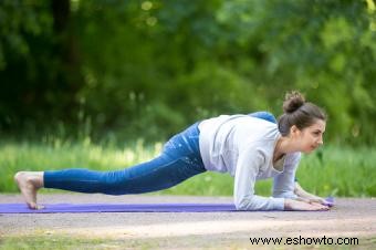 Postura de lagarto:8 pasos para abrir las caderas