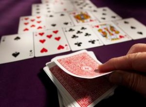 Reglas del juego de cartas Pyramid Solitaire y estrategias ganadoras de primer nivel