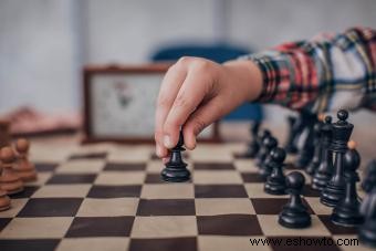 7 famosas jugadas iniciales de ajedrez:tu camino hacia la victoria