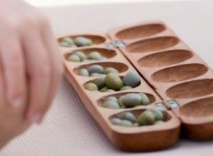 Mancala: Historia, Variaciones por el Mundo y Dónde Comprar este Juego de Mesa Milenario