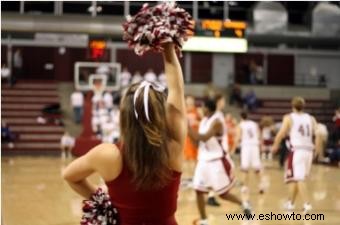 Porristas universitarias de baloncesto 