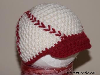 Patrón de ganchillo de gorro de béisbol para bebé