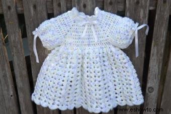 Patrón de vestido de bebé de ganchillo gratis