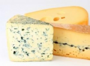 Los 10 Quesos Franceses Imprescindibles: Guía Experta de Blandos y Duros