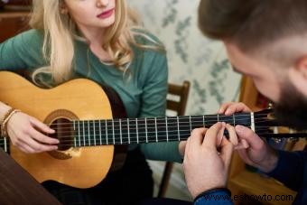 Guitarras acústicas de acción baja