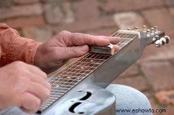 Cómo tocar la guitarra Lap Steel