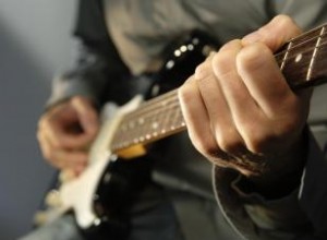 Maneras inusuales de mejorar tu punteo de guitarra