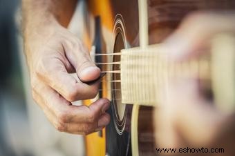 Maneras inusuales de mejorar tu punteo de guitarra