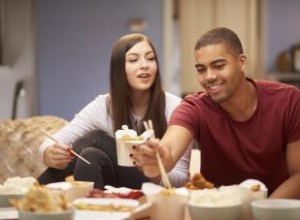 Cómo conquistar a un hombre Cáncer: 12 consejos expertos para un romance duradero