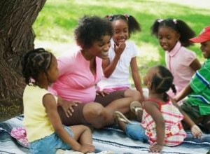 Compatibilidad Astrológica entre Madre e Hijo: Guía Completa por Signos del Zodiaco