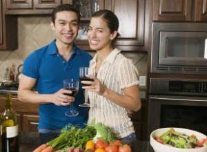 Compatibilidad entre Hombre Tauro y Mujer Aries: Pasión Intensa y Desafíos Duraderos