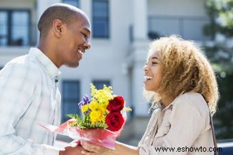 Cómo comprender a un hombre Acuario en el amor y las relaciones