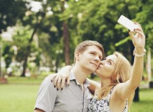 El Hombre Virgo en el Amor: Cómo Conquista, Ama y Mantiene Relaciones Estables