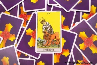 Significado de la Carta de Fuerza en el Tarot