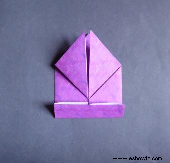 Cómo hacer origami con un papel en forma de rectángulo