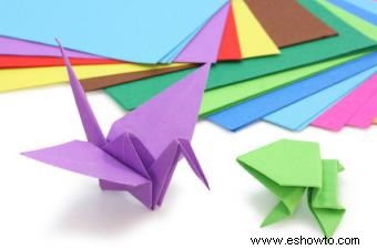 Origami con pliegues de pétalos