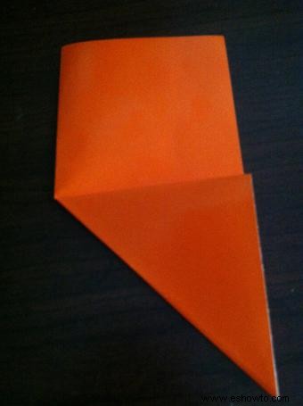 Hacer una corona de origami fácil