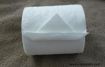 Cómo hacer un velero de papel higiénico de origami