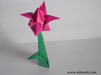 Instrucciones de tulipán para origami