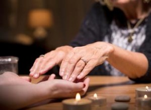 Cómo Evaluar a un Médium Auténtico con una Lectura Gratuita: Guía Experta