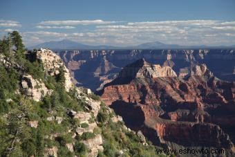 5 caminatas embrujadas en Estados Unidos para un toque adicional de aventura