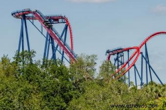 9 parques de diversiones embrujados con más que emociones