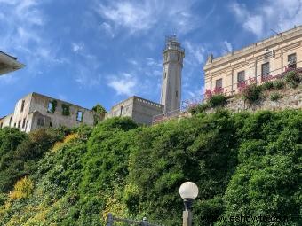 ¿Está embrujada Alcatraz? La historia fantasmal de una prisión infame