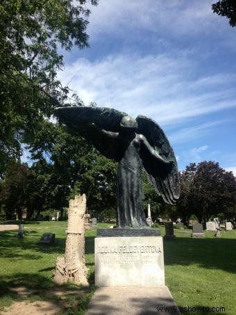 Historias de la estatua del ángel negro del cementerio de Oakland