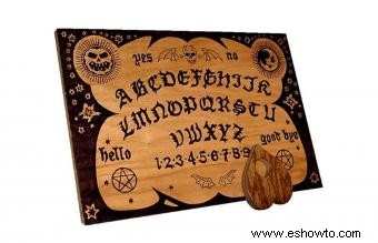 18 cánticos de la tabla ouija (y cómo usarlos correctamente)