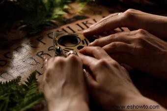 ¿Funcionan los tableros Ouija? Desentrañar el misterio 