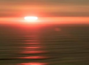 El OVNI Tic Tac del USS Nimitz: Avistamiento legendario de pilotos de la Marina de EE.UU. en 2004