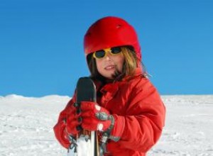 Guía experta: Cómo elegir la longitud ideal de esquís para niños