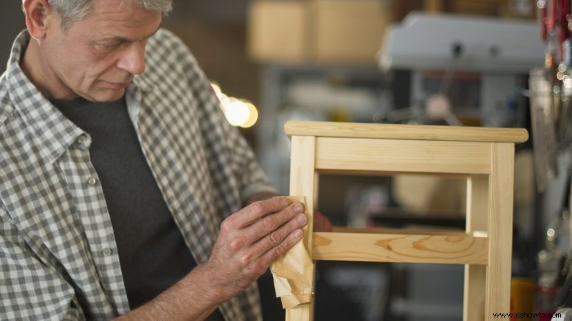Cómo restaurar el acabado de muebles de madera:consejos y pautas