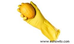 5 formas de limpiar baños con jugo de limón 