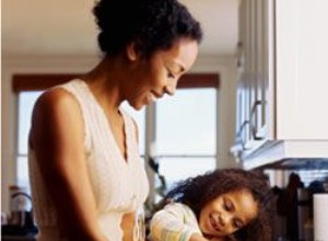 5 trucos infalibles para limpiar la cocina con pasta de dientes y artículos del baño