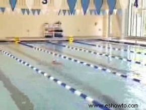 Cómo usar una aspiradora de piscina 