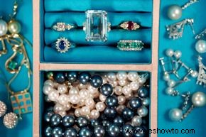 Cómo organizar y almacenar joyas 