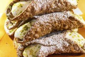 ¿Deberías usar mascarpone o ricotta para los cannoli? 